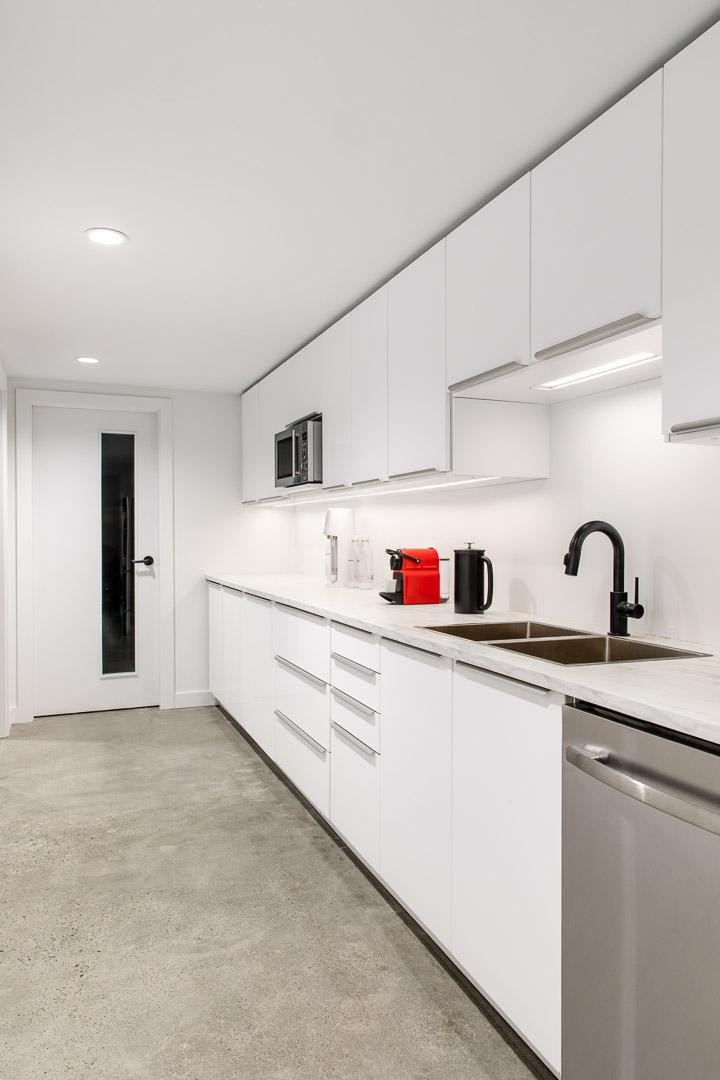 Full galley kitchen — stocked and ready for a working team